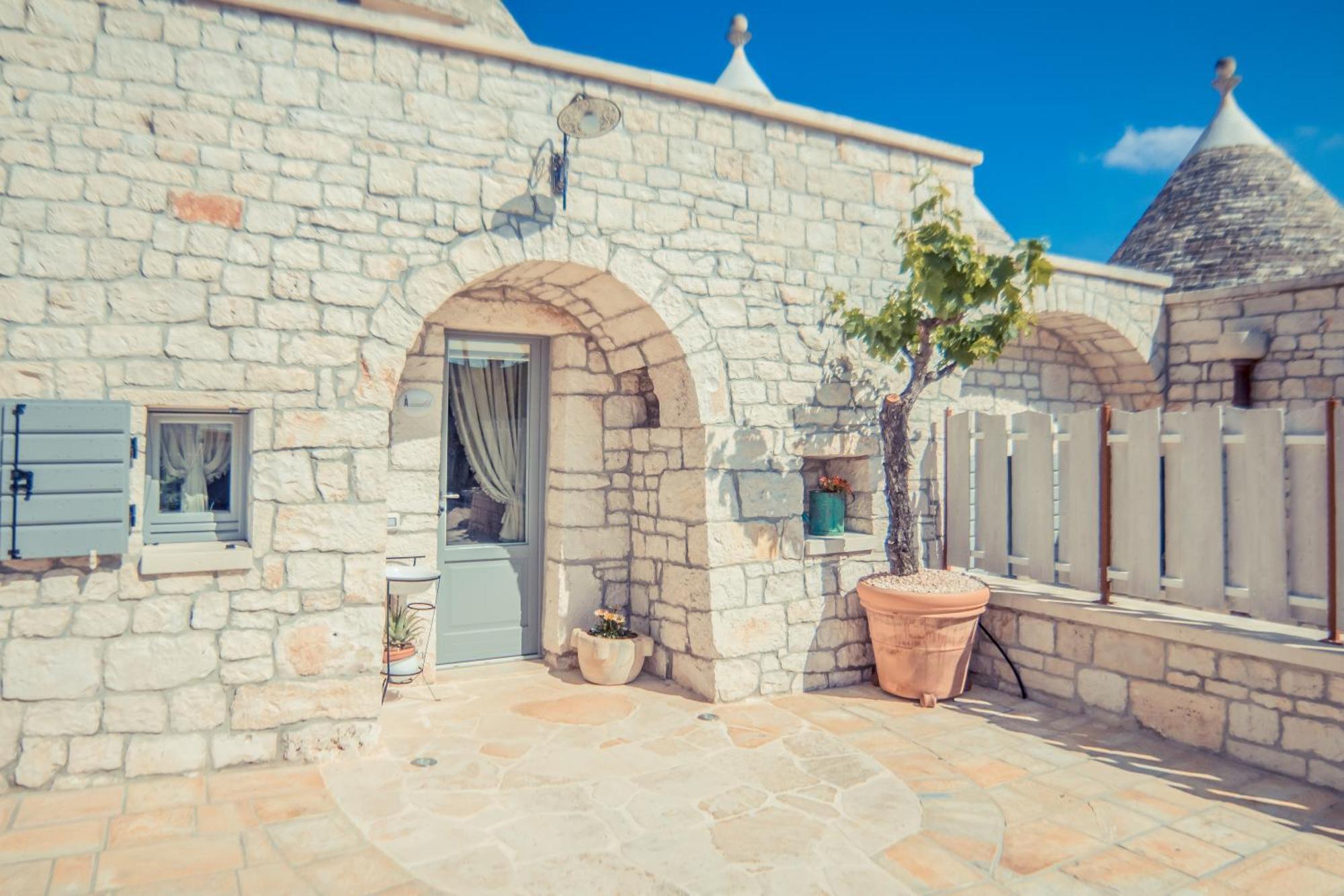 Navolte Trulli E Quiete Con Piscina Βίλα Locorotondo Εξωτερικό φωτογραφία