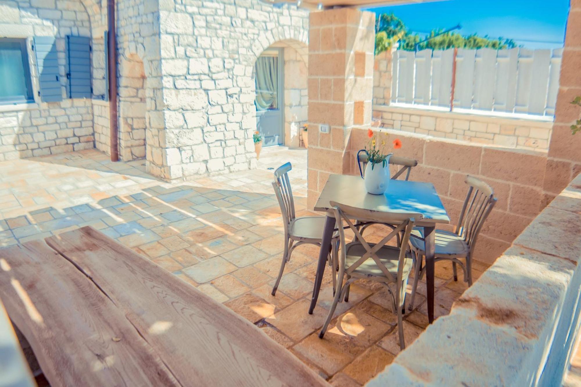 Navolte Trulli E Quiete Con Piscina Βίλα Locorotondo Εξωτερικό φωτογραφία