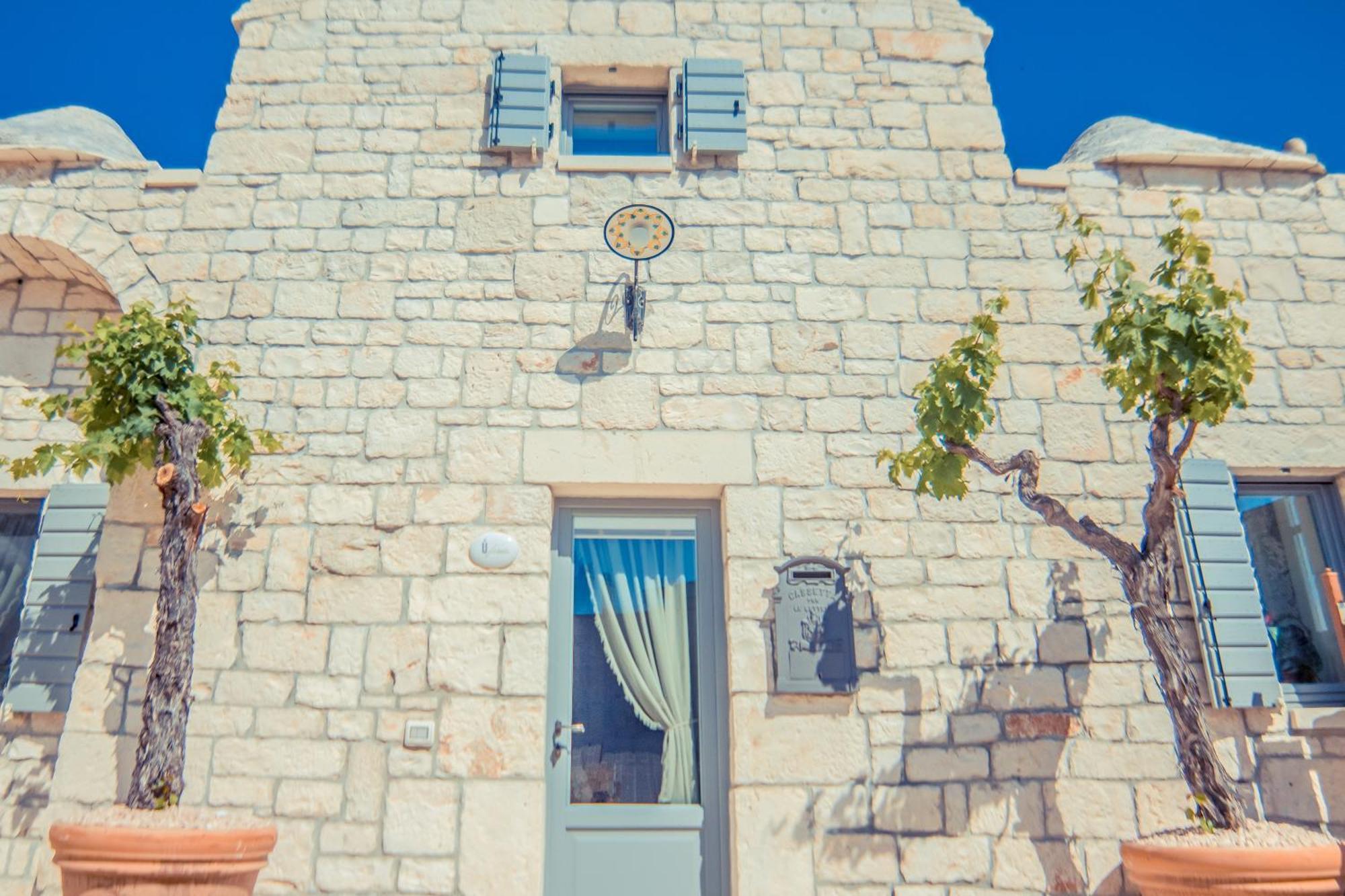 Navolte Trulli E Quiete Con Piscina Βίλα Locorotondo Εξωτερικό φωτογραφία